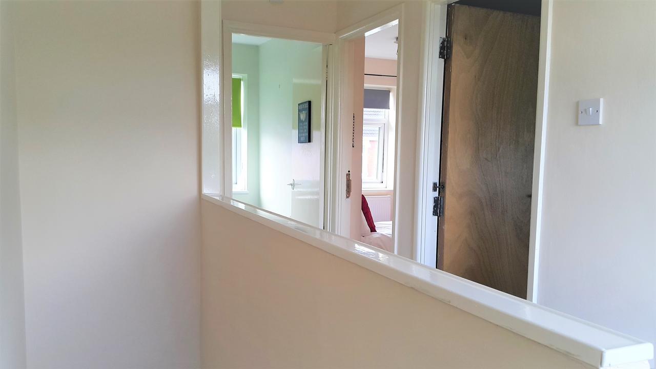 Swindon Old Town Duplex - Entercloud9Sa Apartment Luaran gambar