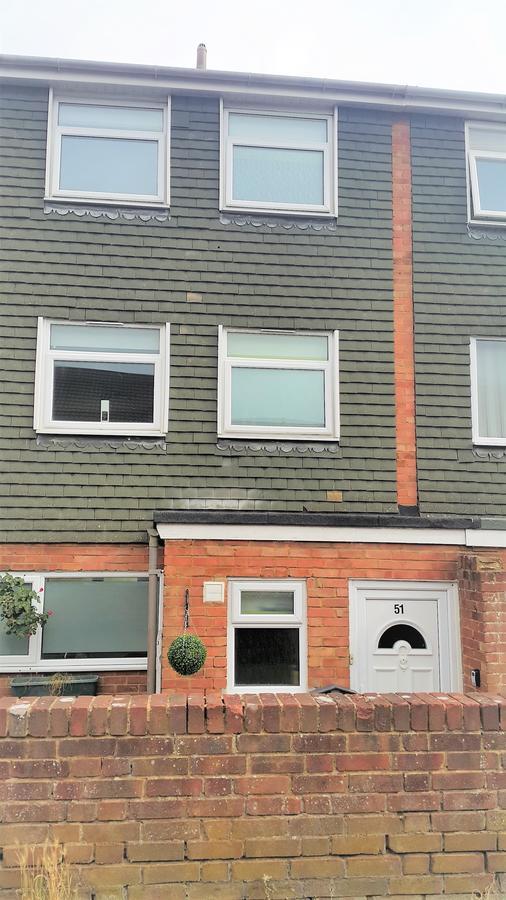 Swindon Old Town Duplex - Entercloud9Sa Apartment Luaran gambar